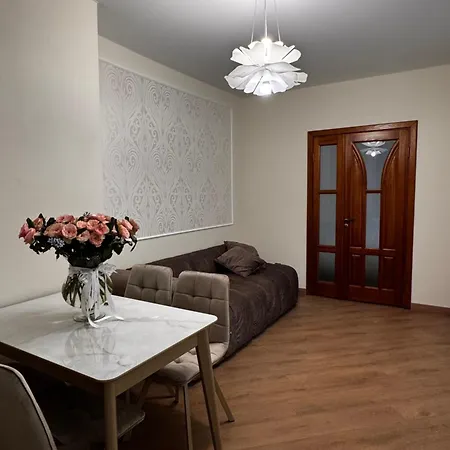 уютный дом для семейного отдыха в одессе с зоной барбекю и парковкой Holiday home Odesa