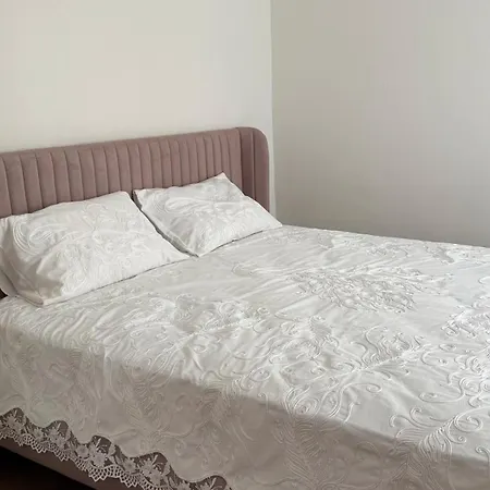 уютный дом для семейного отдыха в одессе с зоной барбекю и парковкой Holiday home